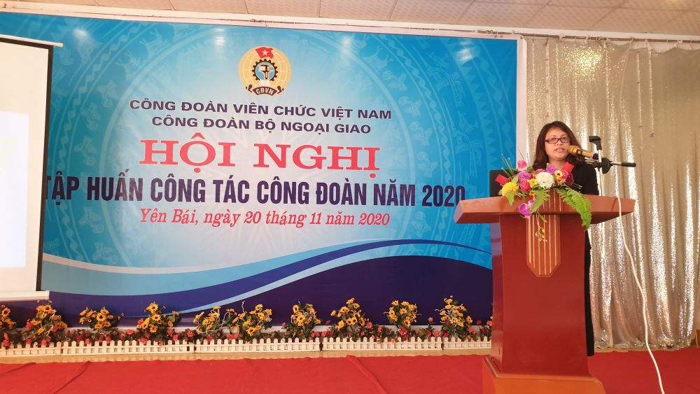 Hội nghị tập huấn Công tác Công đoàn Bộ Ngoại giao về sửa đổi, hướng dẫn thi hành Điều lệ Công đoàn Hội nghị tập huấn Công tác Công đoàn Bộ Ngoại giao về sửa đổi, hướng dẫn thi hành Điều lệ Công đoàn