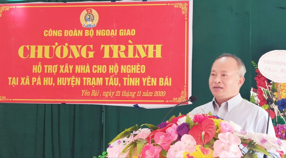 Hoạt động từ thiện ý nghĩa của Công đoàn Bộ Ngoại giao tại Yên Bái Hoạt động từ thiện ý nghĩa của Công đoàn Bộ Ngoại giao tại Yên Bái
