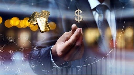 Thị trường chứng khoán ngày 22/12: Ngoài đi ngang, trong dậy sóng