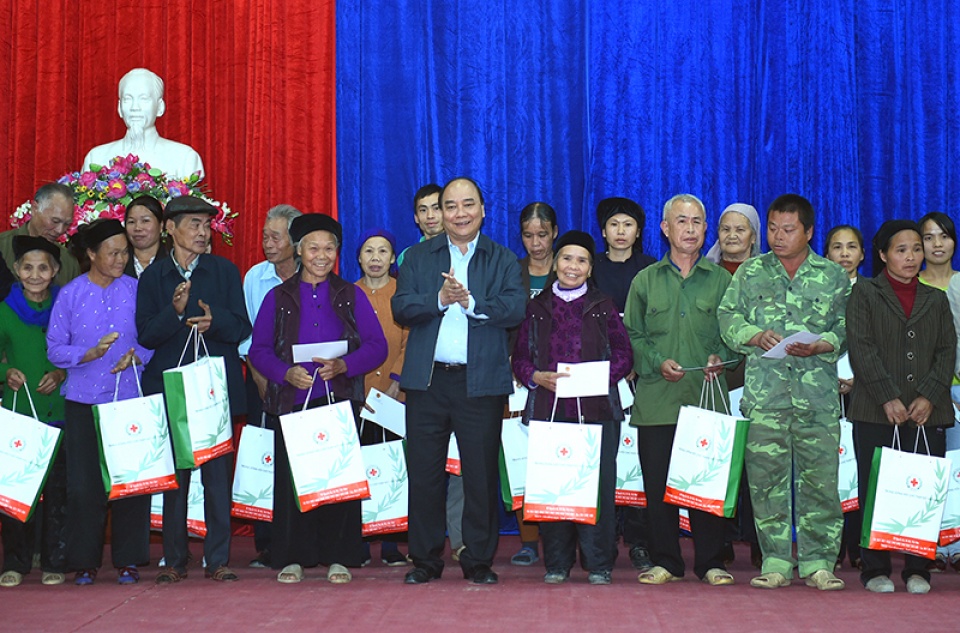 Phát triển thương mại, dịch vụ là hướng đi đúng của Cao Bằng tin nhap 20170108223708