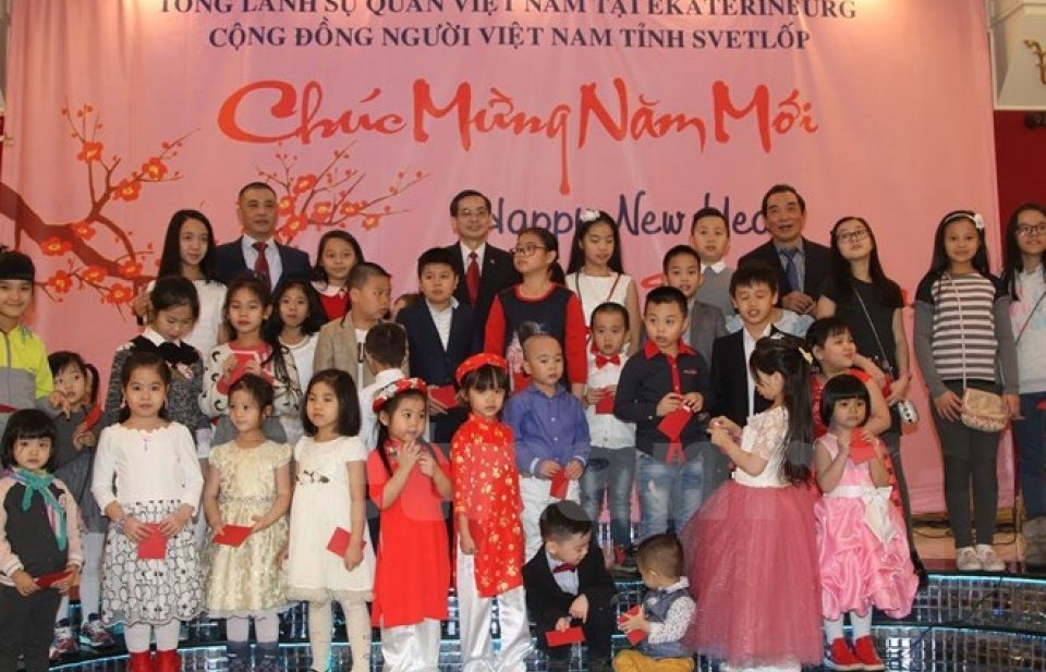 Cộng đồng người Việt tại Ekaterinburg tưng bừng đón Tết