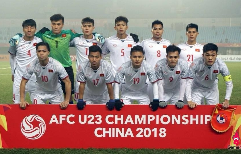 Thủ tướng Nguyễn Xuân Phúc điện thoại chúc mừng Huấn luyện viên Park Hang Seo và đội tuyển U23 Việt Nam