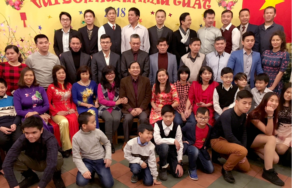 Tưng bừng đón Tết Nguyên đán Mậu Tuất tại Lithuania