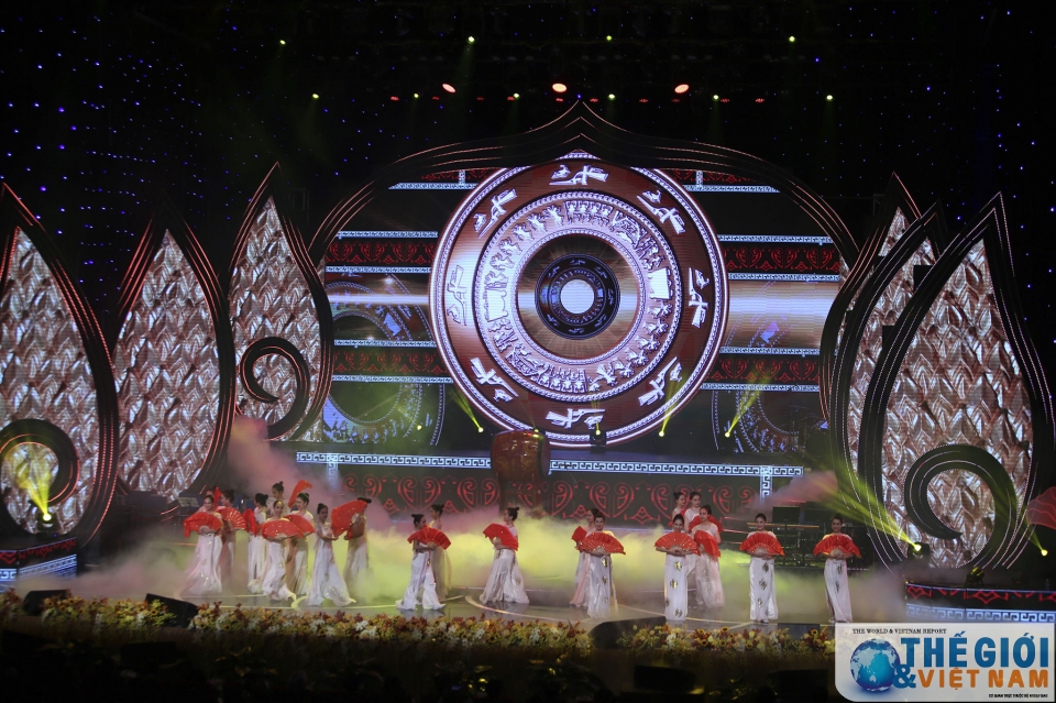 Kiều bào đóng góp vào những thành tựu phát triển kinh tế xã hội đất nước kieu bao dong gop vao nhung thanh tuu phat trien kinh te xa hoi dat nuoc