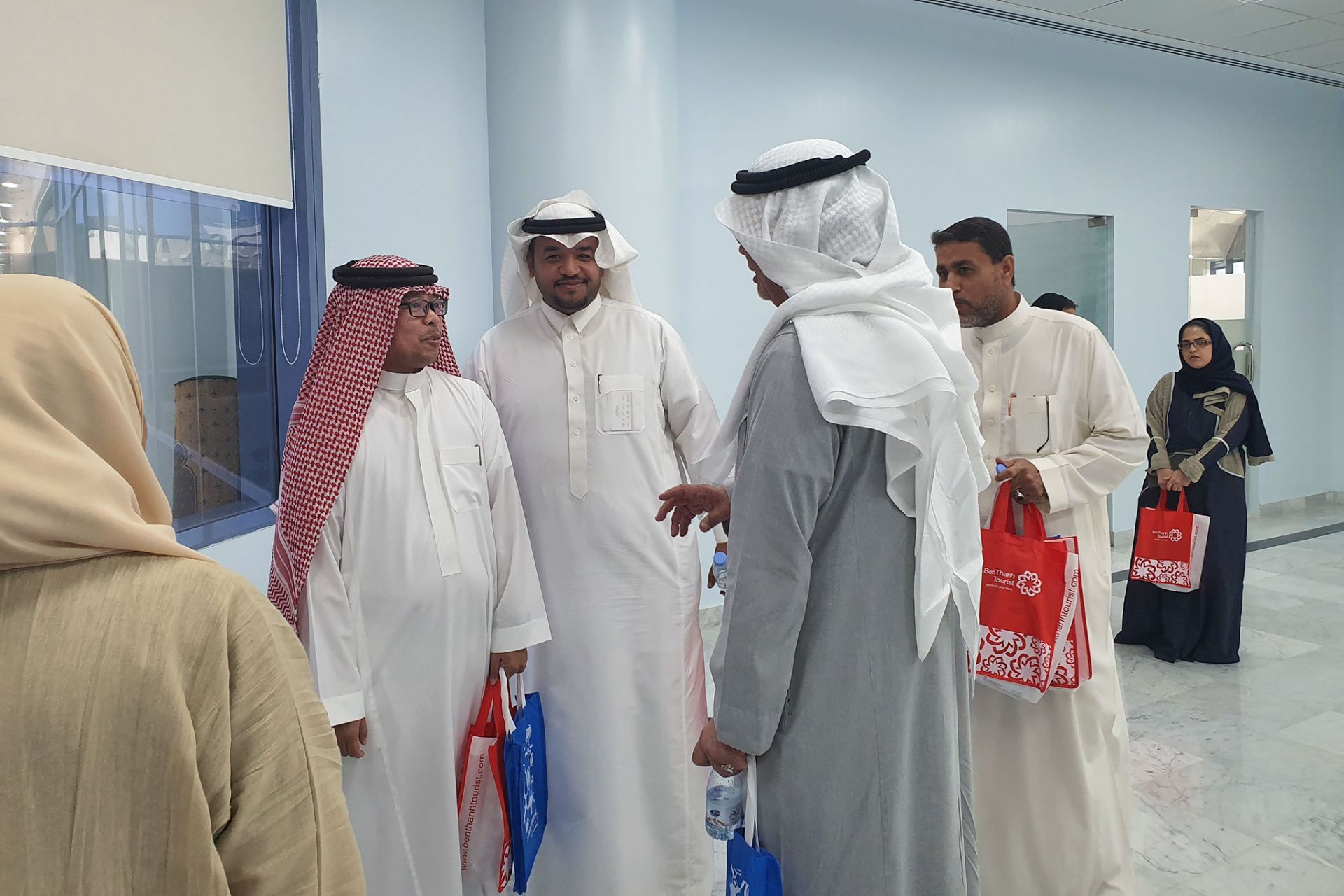 quang ba du lich viet nam tai thanh pho jeddah saudi arabia