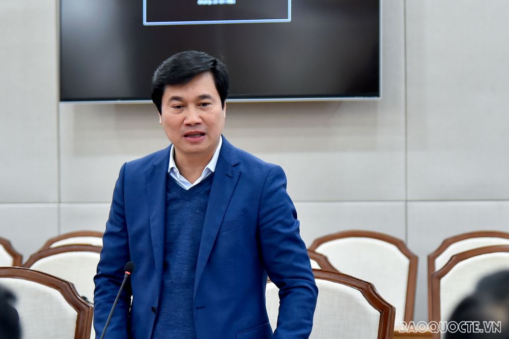 Đoàn Trưởng Cơ quan đại diện Việt Nam ở nước ngoài nhiệm kỳ 2020-2023 thăm, làm việc tại Quảng Ninh