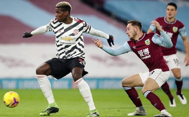 Pogba đã dẹp bỏ sự hào nhoáng và thi đấu ổn định hơn trong màu áo Man Utd.