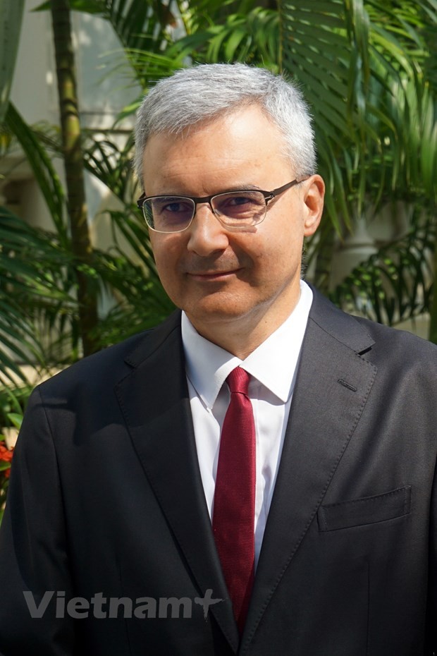 Đại sứ Pháp Nicolas Warnery khẳng định Pháp sẽ luôn đồng hành cùng Việt Nam thông qua trao đổi mậu dịch, đầu tư và viện trợ phát triển. (Ảnh: NVCC)