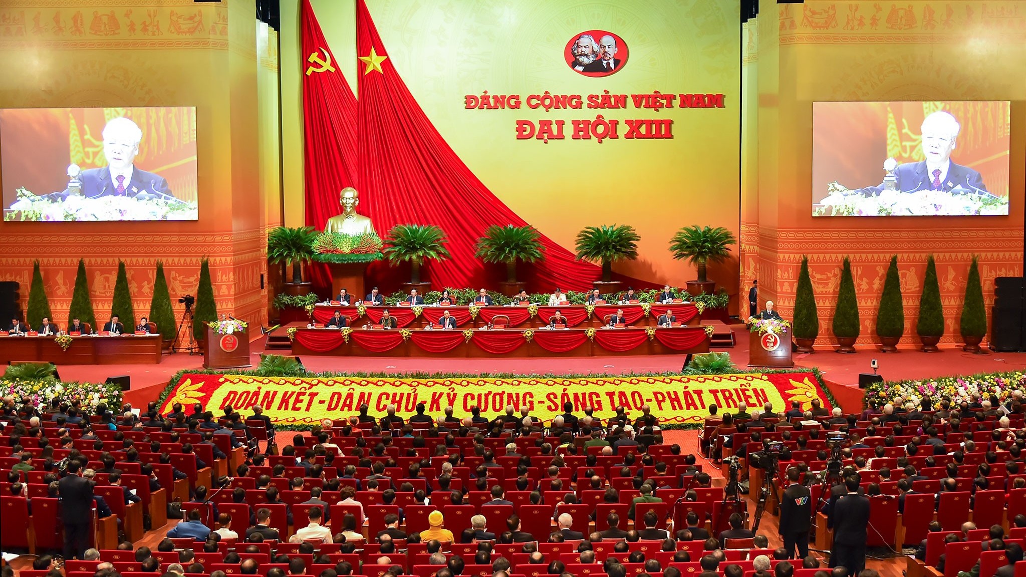 Đối ngoại ‘tiên phong’ trước hết ở tư duy