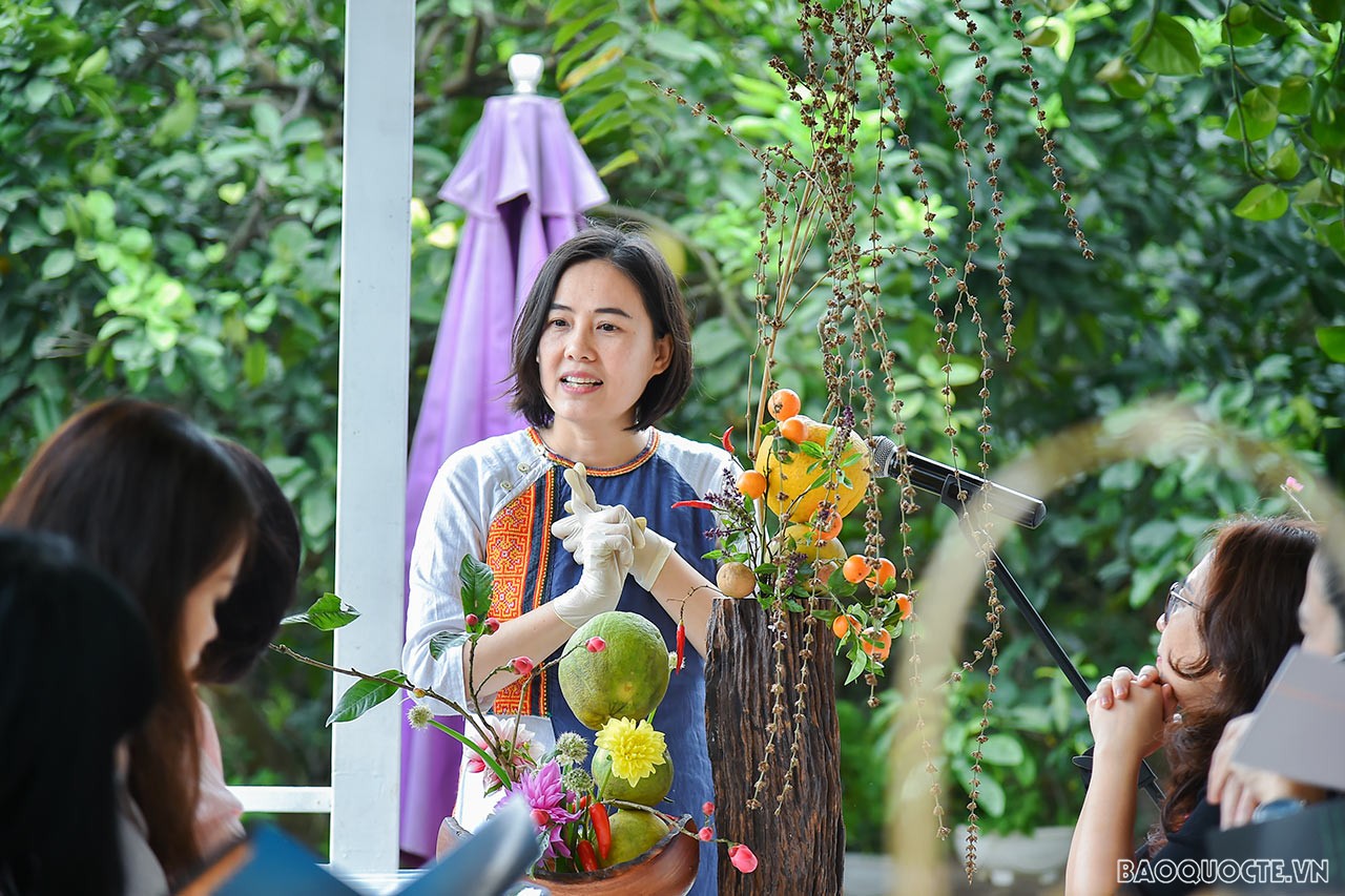 Nhóm Phụ nữ Cộng đồng ASEAN tại Hà Nội (AWCH) gặp mặt giao lưu mừng Xuân Nhâm Dần 2022