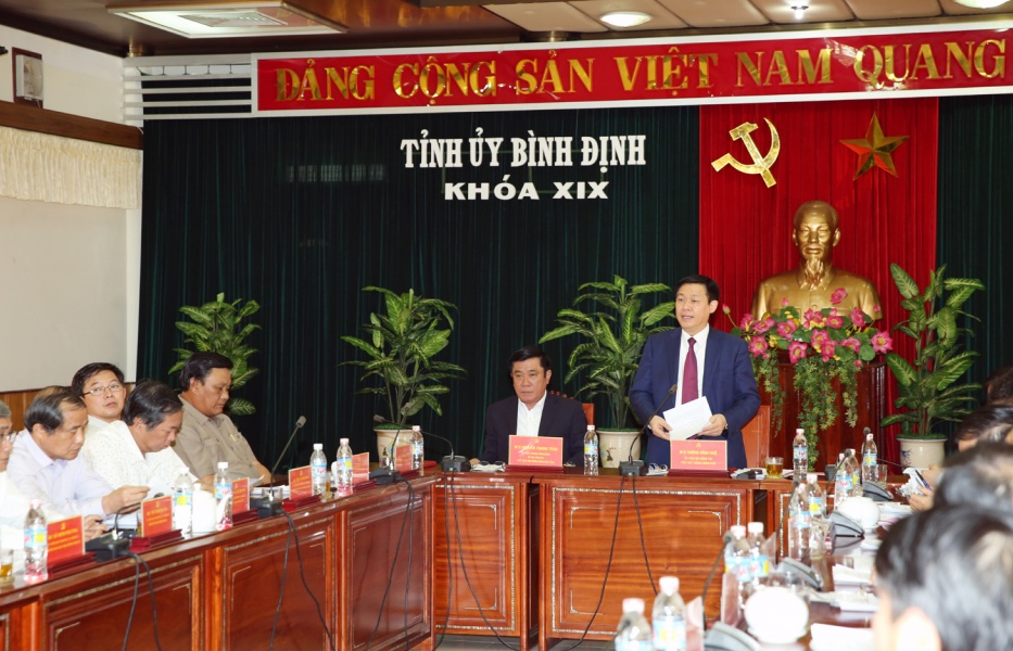 Bình Định thực hiện kiểm điểm tự phê bình và phê bình