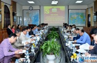 doan tieu ban van kien dai hoi dang xiii lam viec voi ban can su dang bo ngoai giao