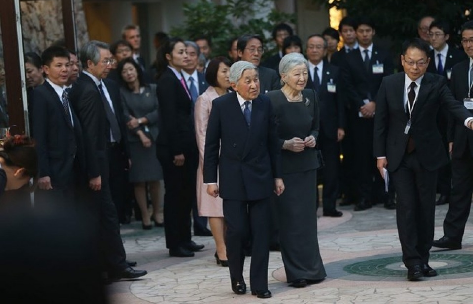 Nhà vua và Hoàng hậu Nhật Bản gặp mặt các tình nguyện viên JICA