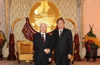 quan he hop tac toan dien viet nam lao ngay cang thuc chat