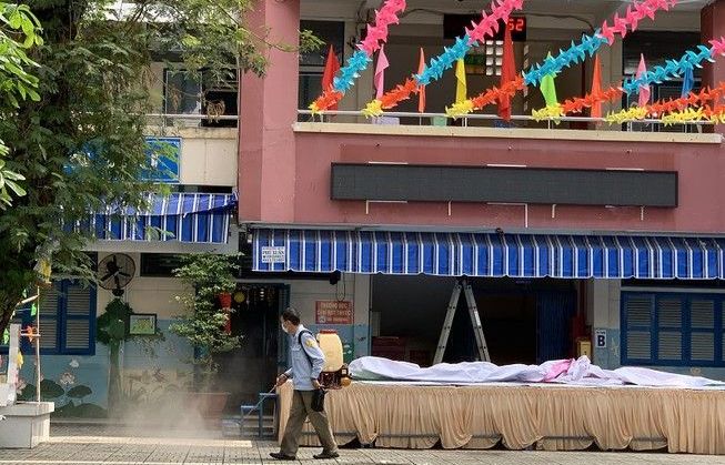 Virus corona: Thành phố Hồ Chí Minh cho học sinh nghỉ học từ ngày 3-9/2