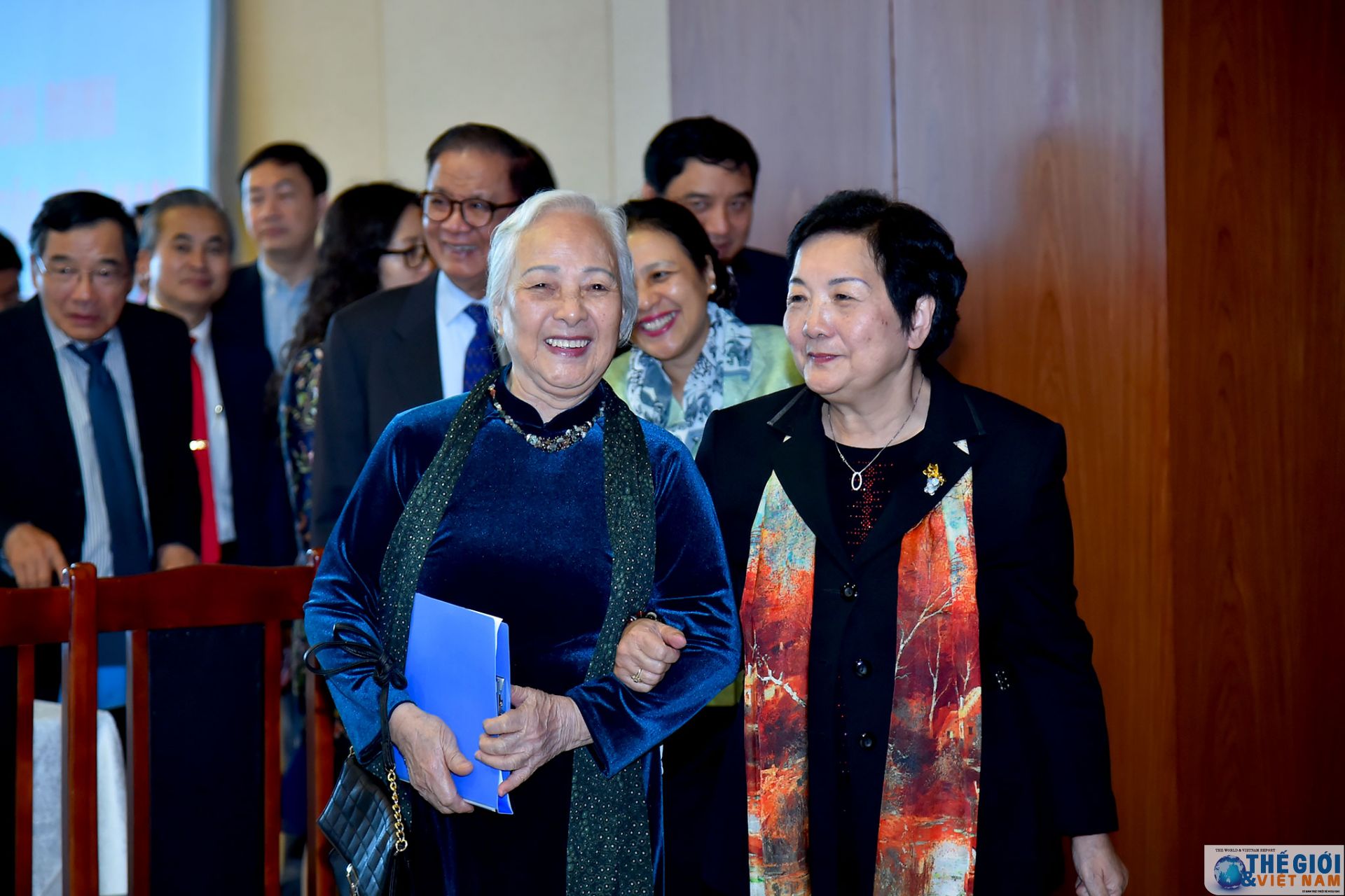 ton vinh chu tich ho chi minh o nuoc ngoai xuat phat tu tinh cam cua nhan dan the gioi doi voi bac