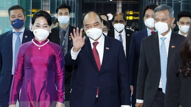 Chuyến thăm đưa hợp tác kết nối kinh tế Việt Nam-Singapore lên tầm cao mới