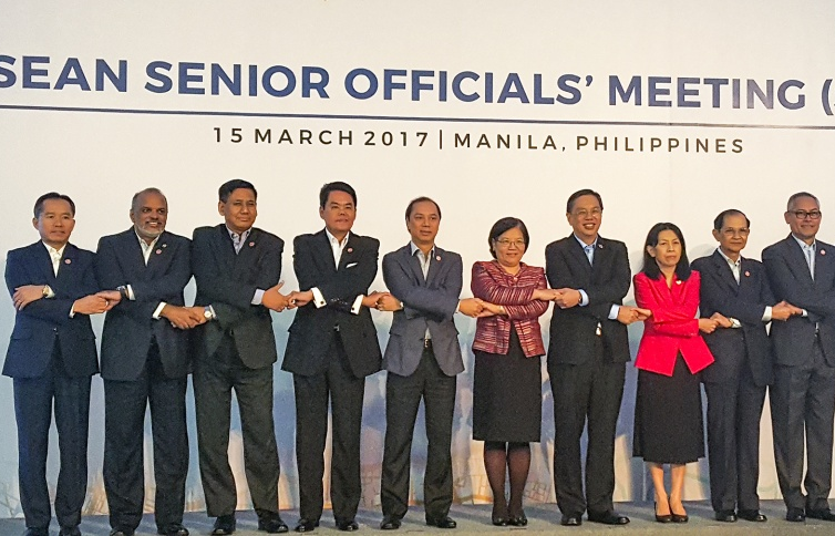 ASEAN thảo luận về tiến trình xây dựng COC