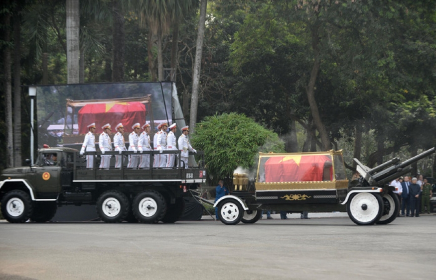 Tổ chức trọng thể Lễ tang nguyên Thủ tướng Phan Văn Khải