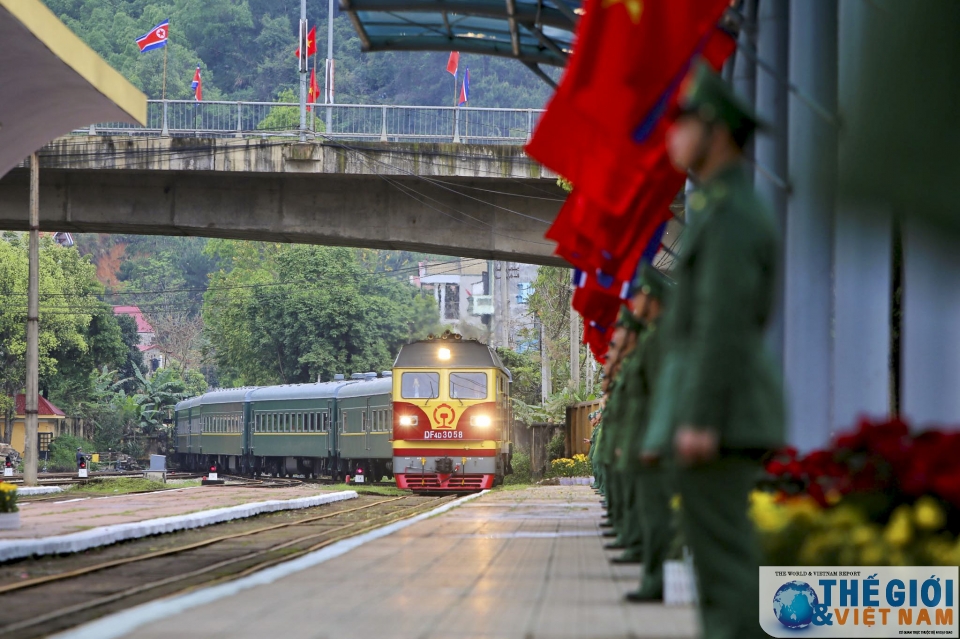 tiet lo ve nhung ngay o ha noi cua ong kim jong un