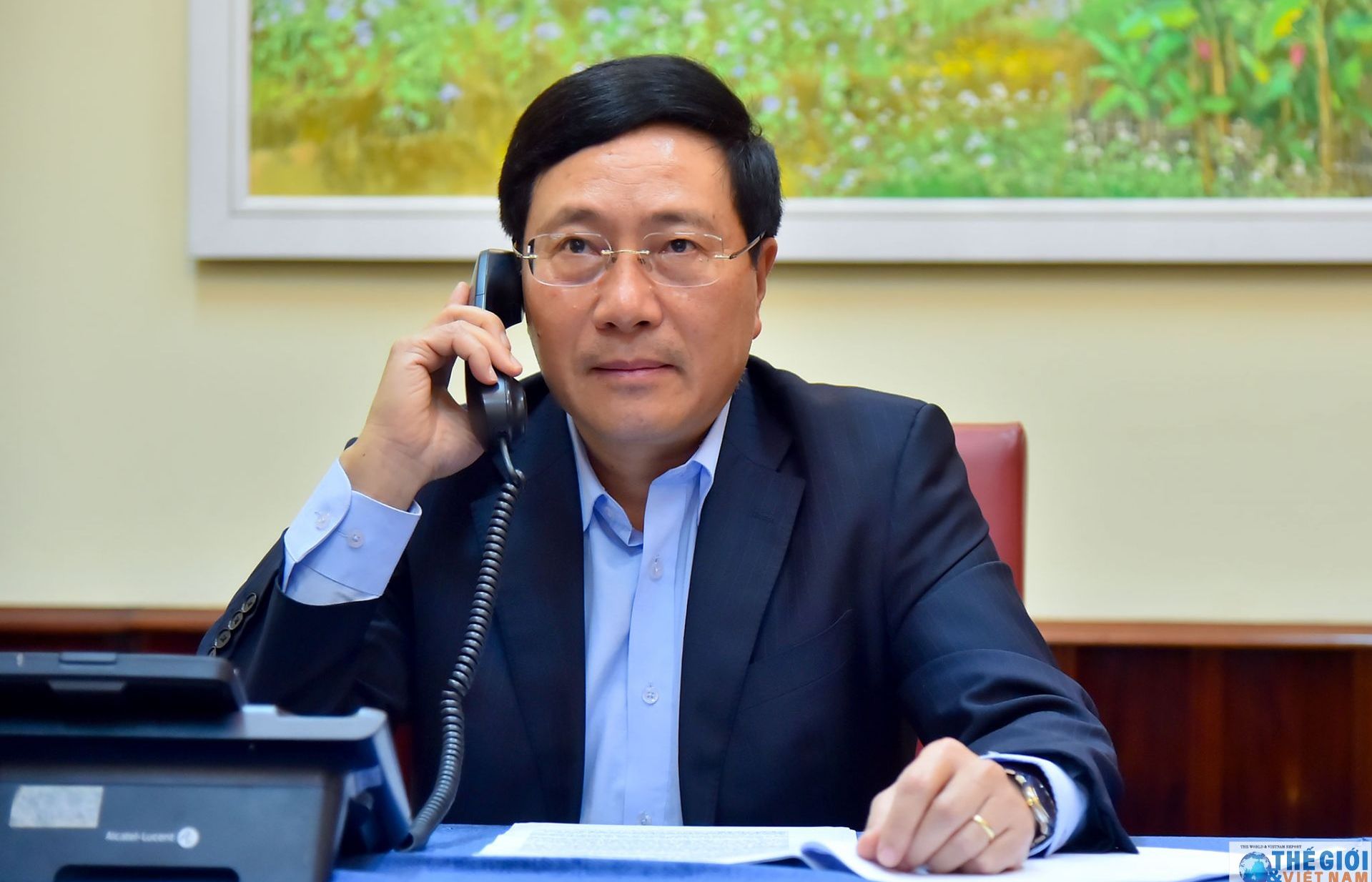 Dịch Covid-19: Phó Thủ tướng, Bộ trưởng Ngoại giao Phạm Bình Minh điện đàm với Bộ trưởng Ngoại giao Nhật Bản Motegi Toshimitsu