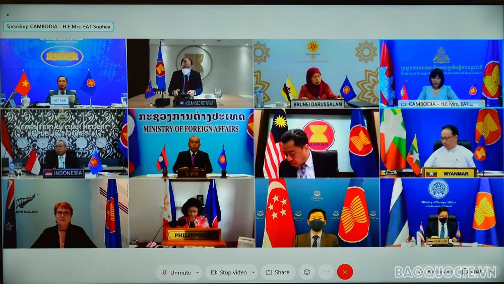 Thứ trưởng Ngoại giao Nguyễn Quốc Dũng, Trưởng SOM ASEAN của Việt Nam tham dự Đối thoại ASEAN-New Zealand lần thứ 28 theo hình thức trực tuyến. (Ảnh: Tuấn Anh) Thứ trưởng Ngoại giao Nguyễn Quốc Dũng, Trưởng SOM ASEAN của Việt Nam tham dự Đối thoại ASEAN-New Zealand lần thứ 28 theo hình thức trực tuyến. (Ảnh: Tuấn Anh)