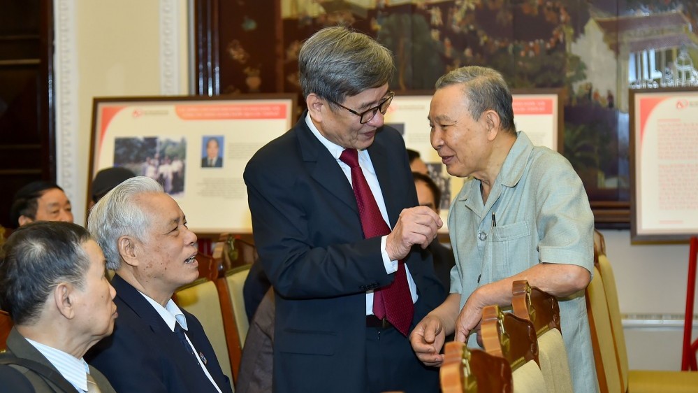 Gặp mặt truyền thống ‘60 năm - Một chặng đường vẻ vang công tác đảng ngoài nước’