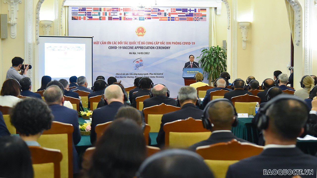 Việt Nam cảm ơn các đối tác quốc tế đã hỗ trợ vaccine phòng Covid-19 Việt Nam cảm ơn các đối tác quốc tế đã hỗ trợ vaccine phòng Covid-19