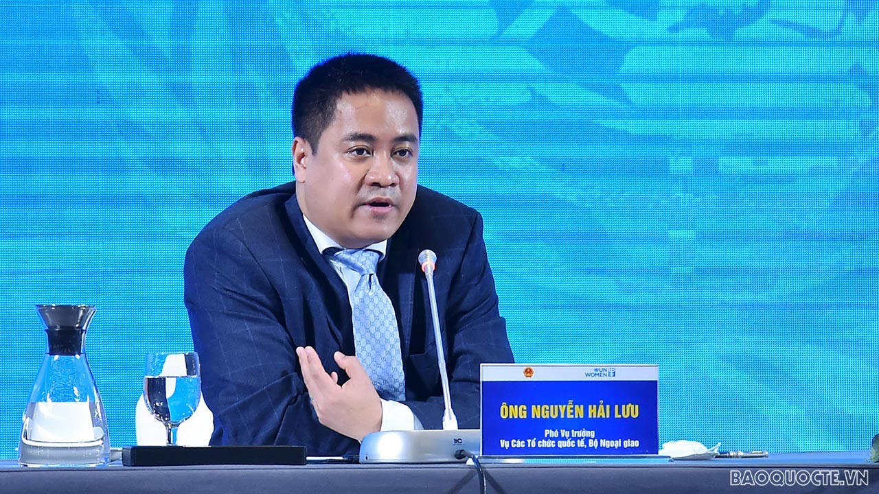 Cam kết mạnh mẽ và nhất quán của Việt Nam nhằm thúc đẩy vai trò của phụ nữ Cam kết mạnh mẽ và nhất quán của Việt Nam nhằm thúc đẩy vai trò của phụ nữ