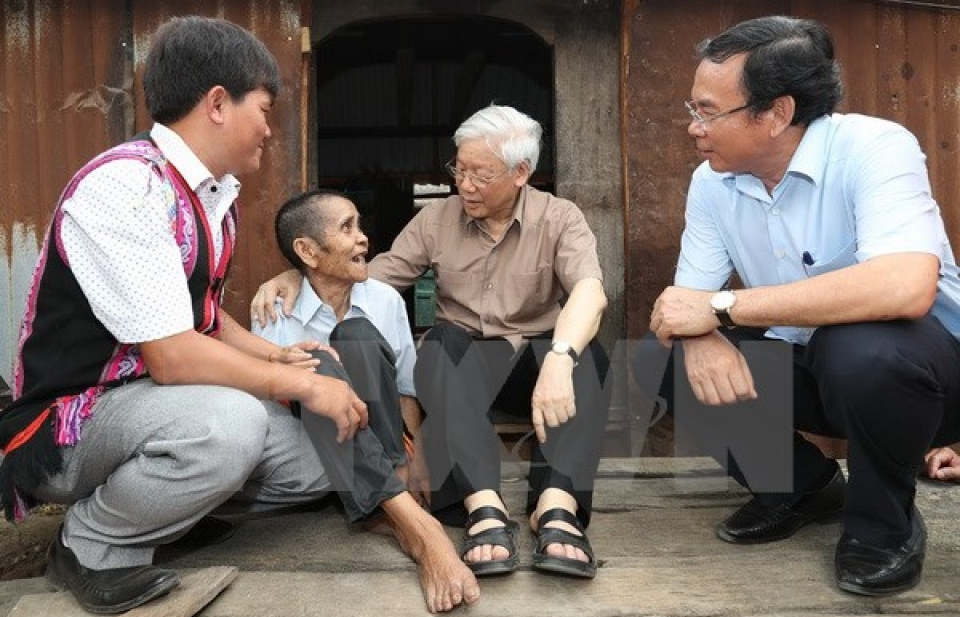 Tổng Bí thư thăm xã đặc biệt khó khăn Ayun của tỉnh Gia Lai