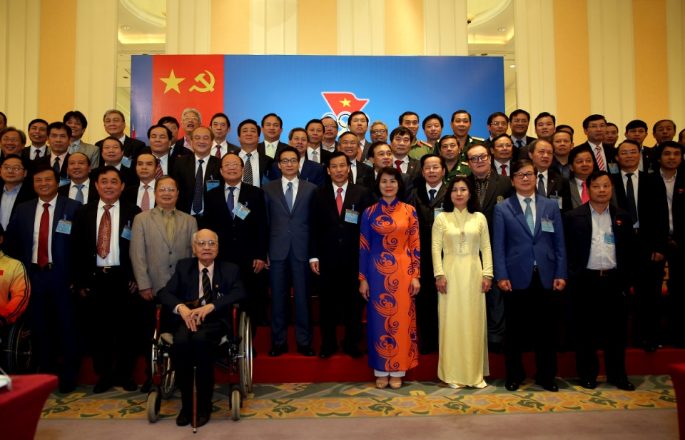 Đẩy mạnh phong trào tập luyện thể dục, thể thao toàn dân