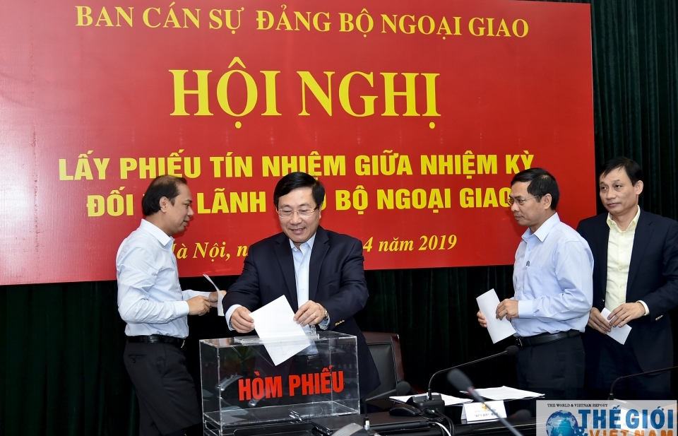 Lấy phiếu tín nhiệm giữa nhiệm kỳ: Gắn kết công tác của Đảng với công tác xây dựng ngành