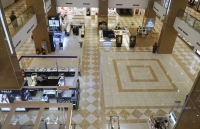 nghe si phap trang tri nha dep nhu co tich trong thoi gian cach ly xa hoi