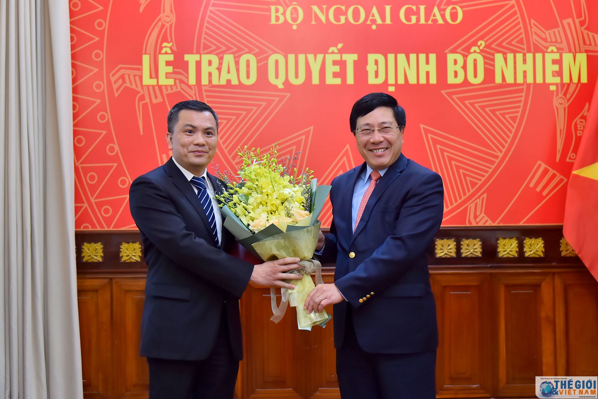 trao quyet dinh bo nhiem vu truong vu dong bac a bo ngoai giao