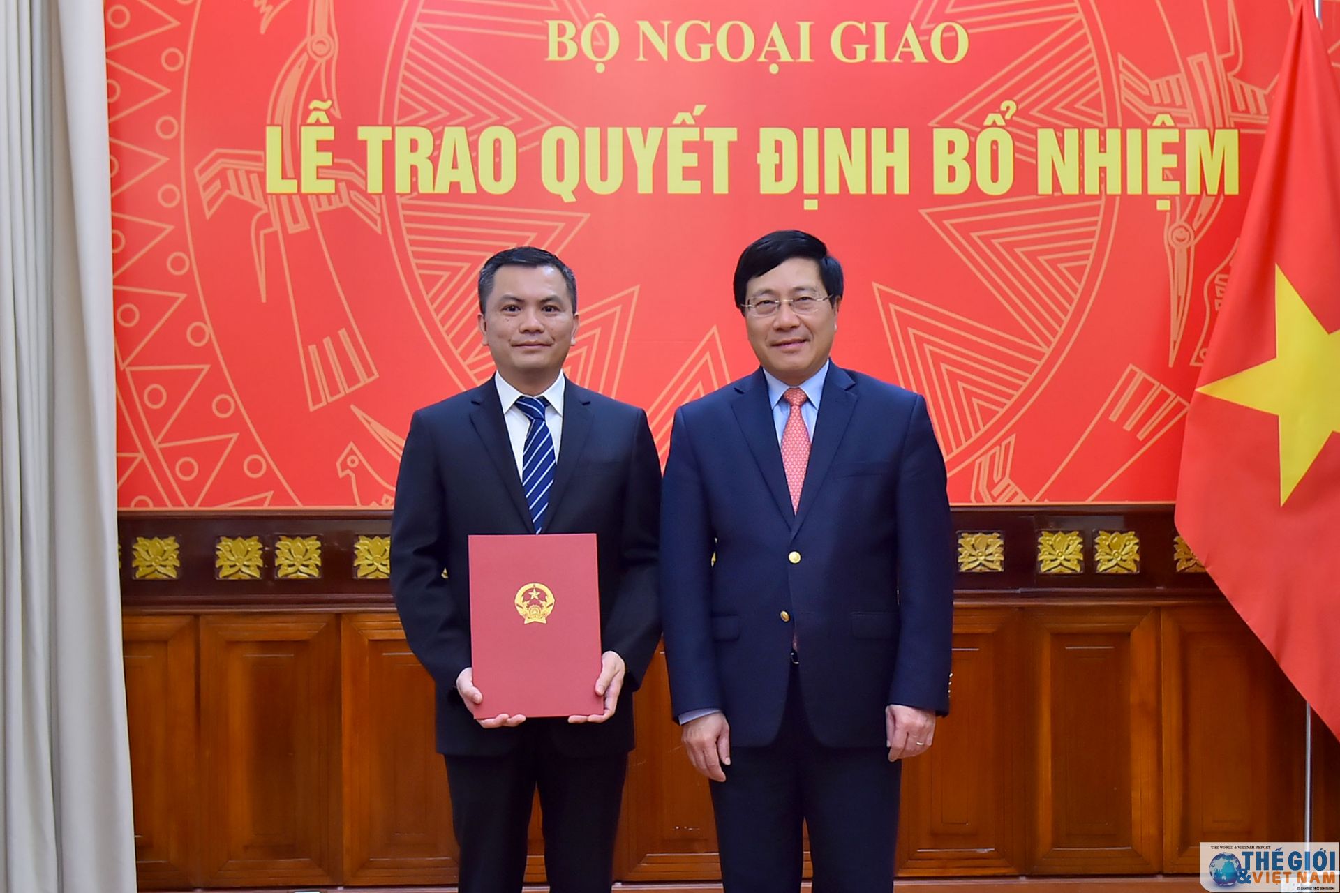 trao quyet dinh bo nhiem vu truong vu dong bac a bo ngoai giao