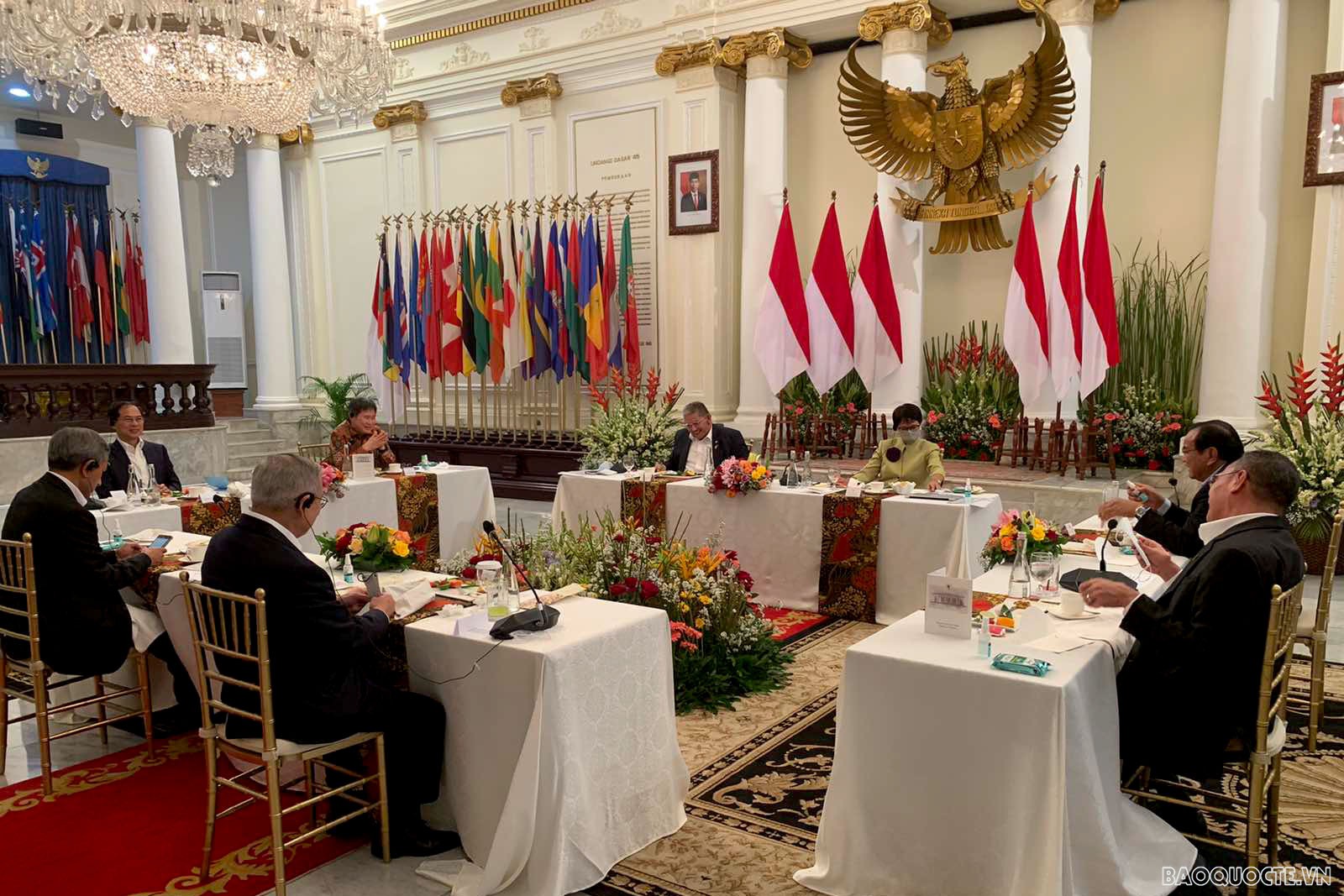 Bộ trưởng Bùi Thanh Sơn tham dự ăn tối làm việc của các Bộ trưởng Ngoại giao ASEAN