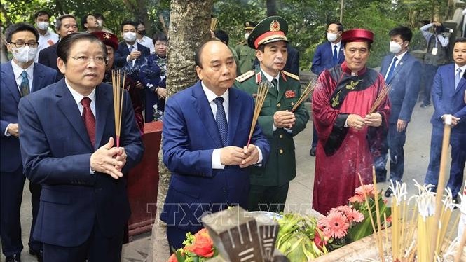 Lễ dâng hương Giỗ Tổ Hùng Vương tại Điện Kính Thiên