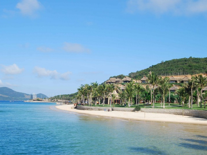 “Con Tằm” trên biển Nha Trang