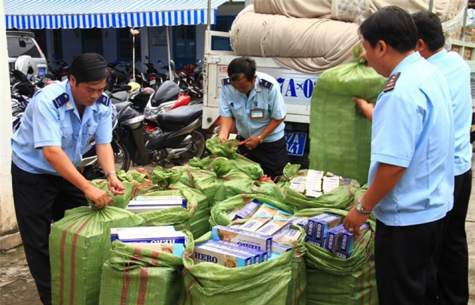 Thí điểm đấu giá thuốc lá ngoại nhập lậu bị tịch thu để xuất khẩu