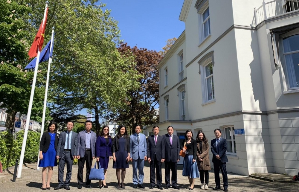 Đoàn Uỷ ban Pháp luật Quốc hội thăm làm việc tại Hà Lan