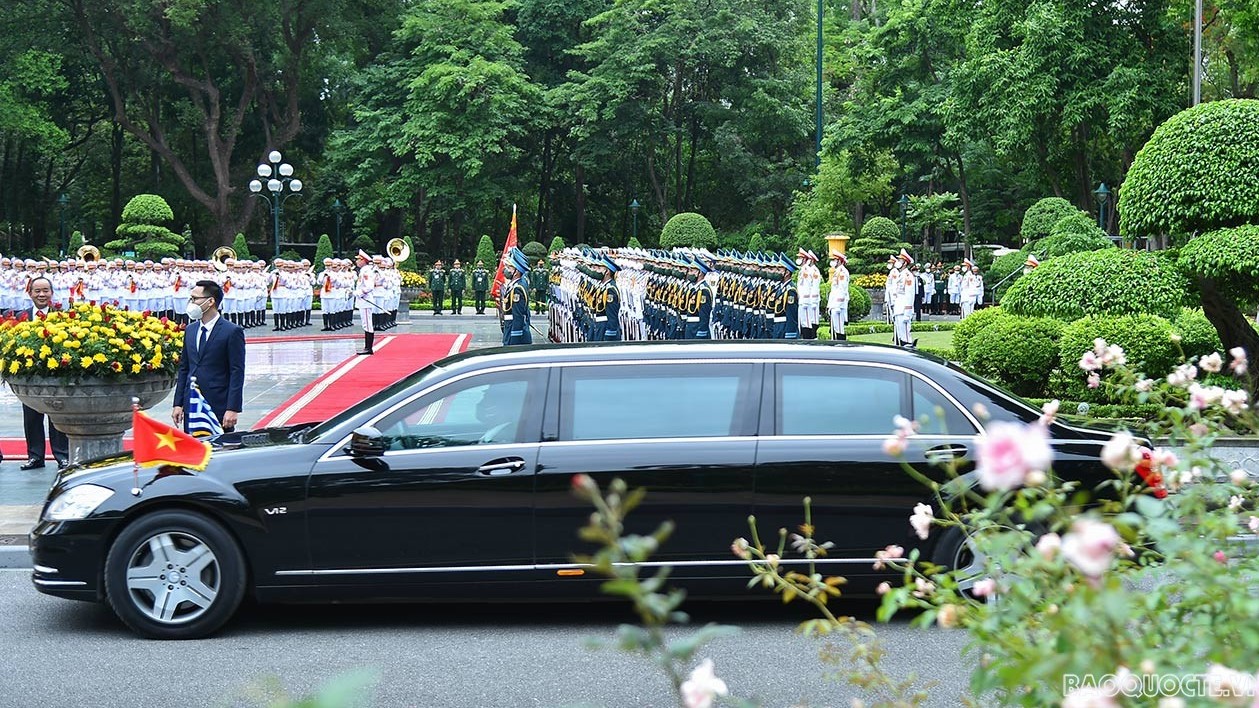 Việc đài thọ cho các đoàn khách nước ngoài thăm Việt Nam được quy định ra sao? (Phần 2)