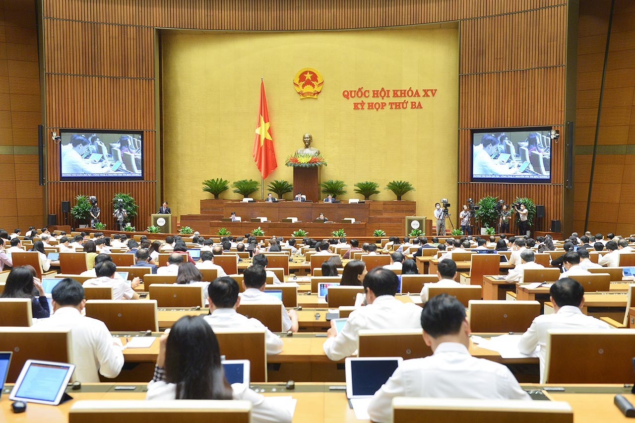 Hôm nay (ngày 1/6), Quốc hội thảo luận: tình hình thực hiện kế hoạch phát triển kinh tế - xã hội năm 2022 và thí điểm xử lý nợ xấu của các tổ chức tín dụng Hôm nay (ngày 1/6), Quốc hội thảo luận: tình hình kinh tế - xã hội đầu năm 2022 và thí điểm xử lý nợ xấu của các tổ chức tín dụng