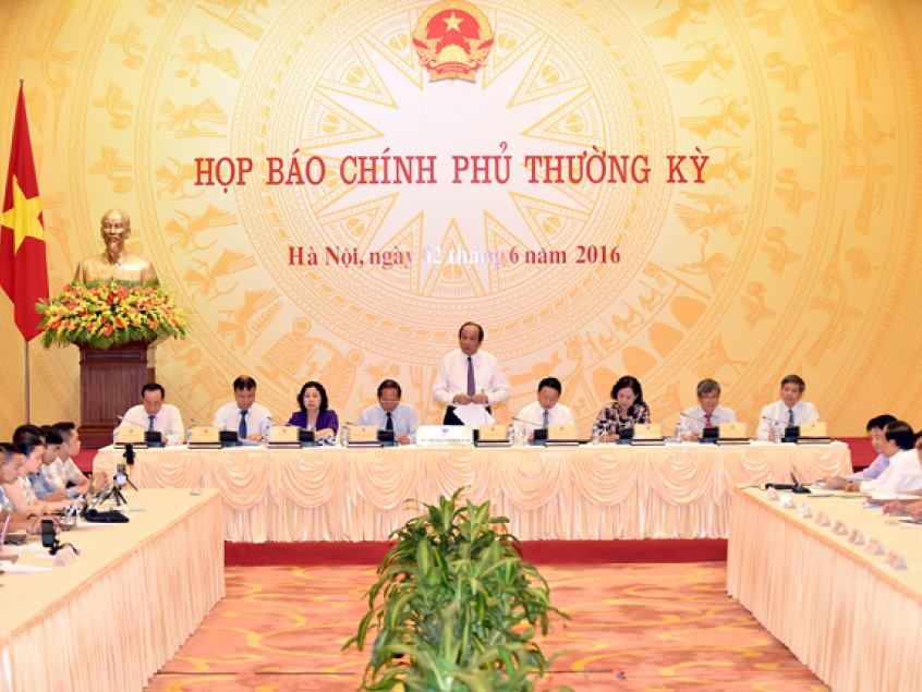 Xung lực mới từ các chuyến công du của Thủ tướng