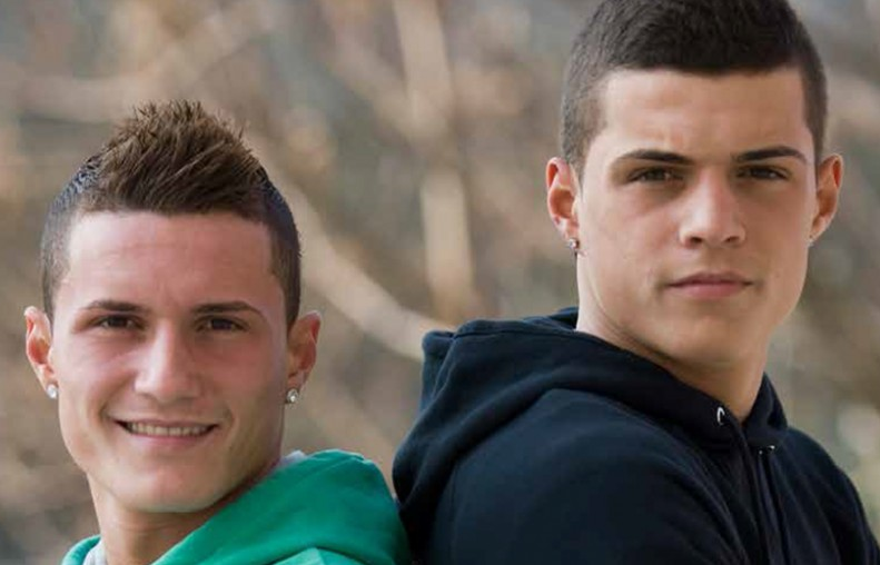 Anh em nhà Xhaka và câu chuyện về niềm tự hào dân tộc