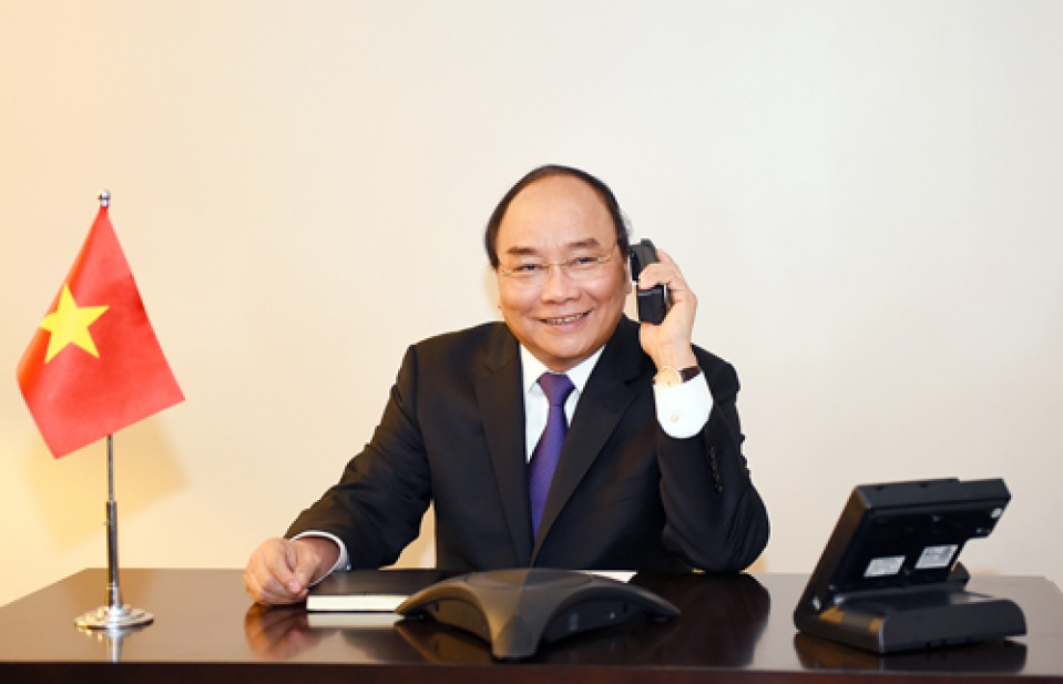 Thủ tướng điện đàm với một số nghị sĩ Hoa Kỳ