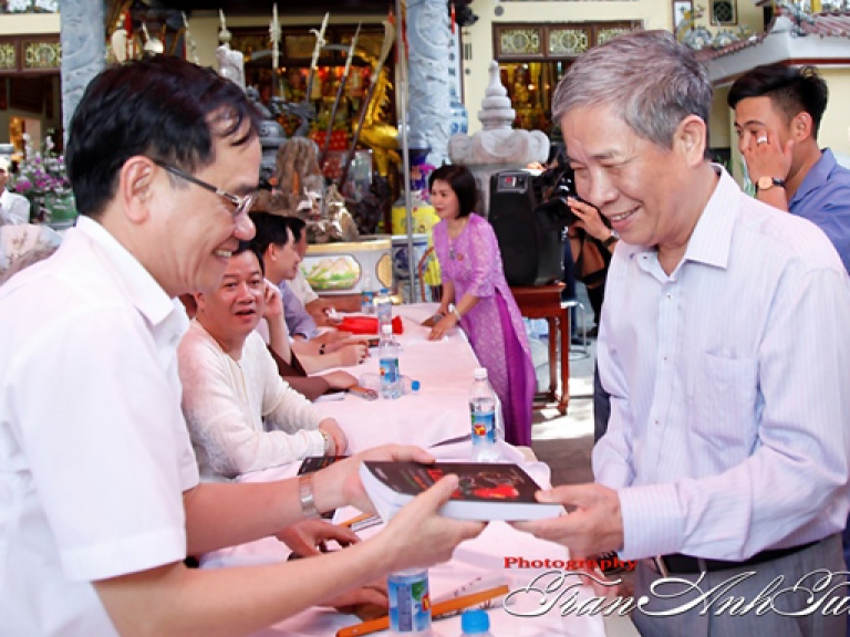 Vinh danh đóng góp của GS. TS Ngô Đức Thịnh với tín ngưỡng thờ Mẫu