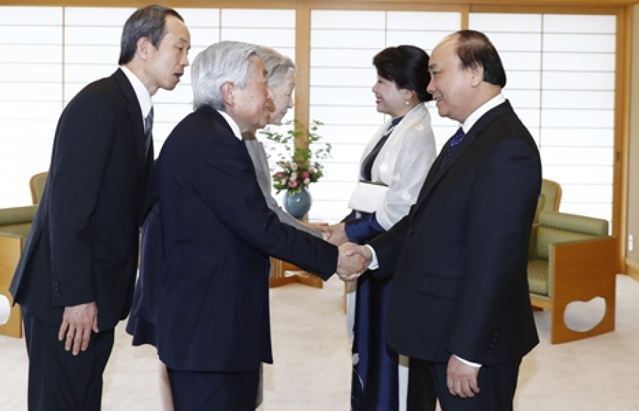 Thủ tướng hội kiến Nhà vua và Hoàng hậu Nhật Bản