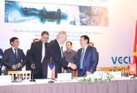 Tổng thống Cộng hòa Czech dự Diễn đàn doanh nghiệp hai nước