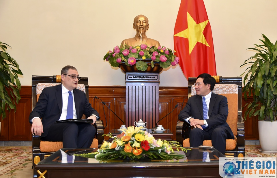 Phó Thủ tướng Phạm Bình Minh tiếp Thứ trưởng Ngoại giao Nga