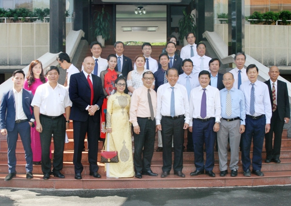 cau noi cho nhieu doanh nghiep xuat khau hang hoa vao australia